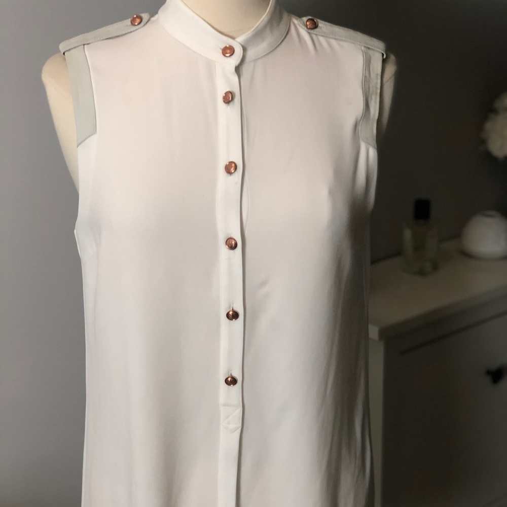 RAF and bone white sleeveless top